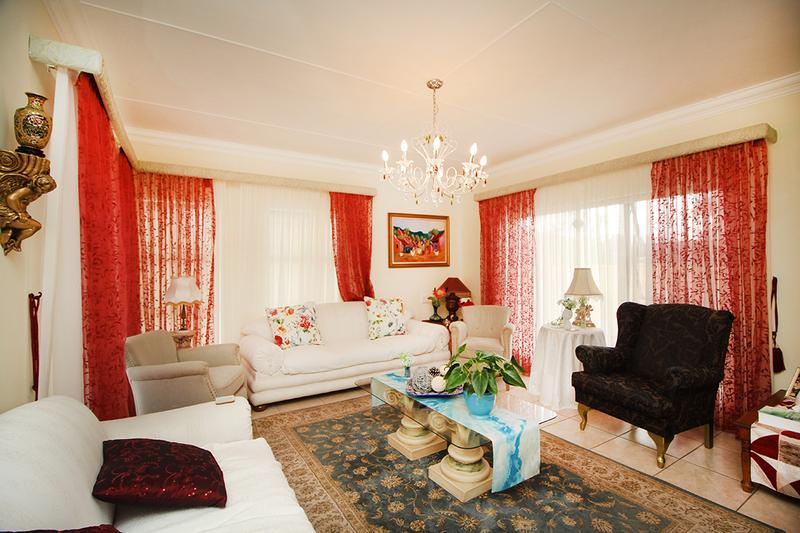 3 Bedroom Property for Sale in Reebok Western Cape